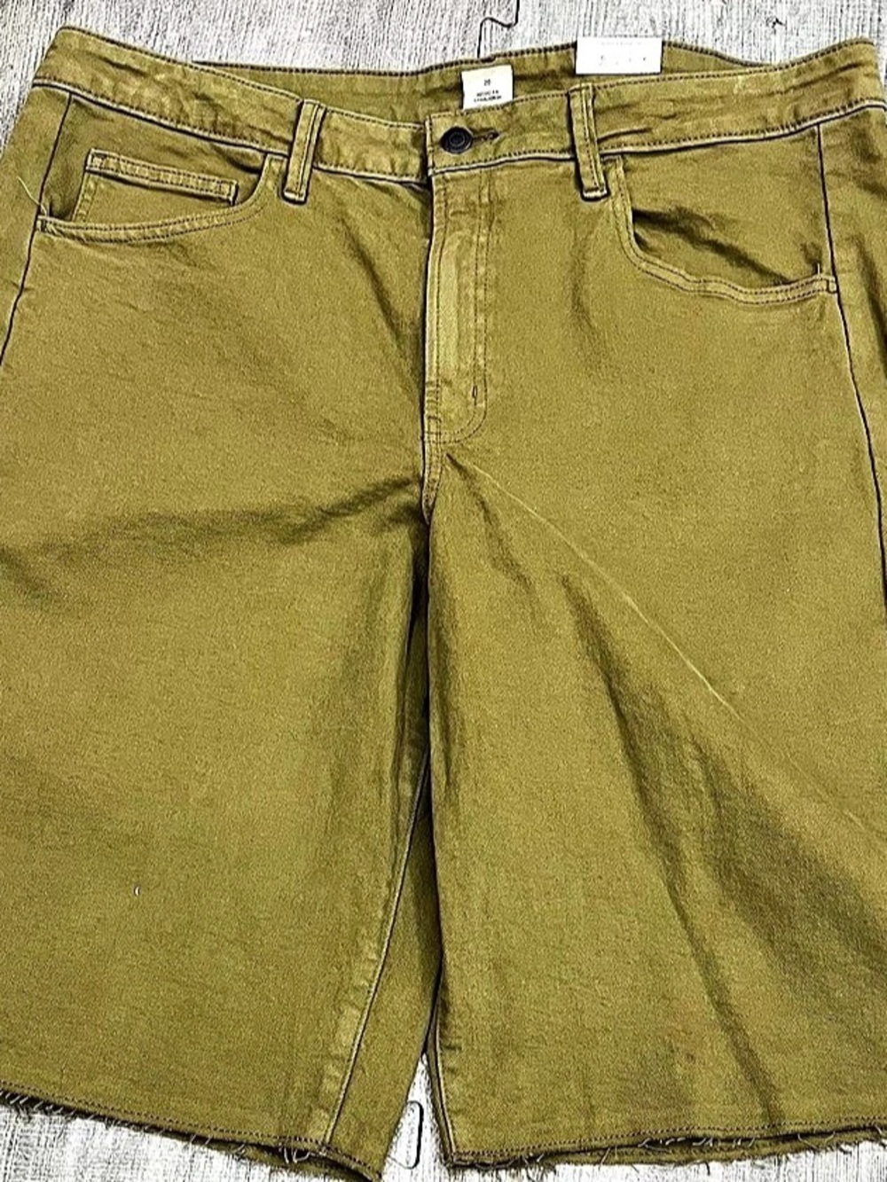 Time and Tru Men's Shorts Size 20 Olive Green
